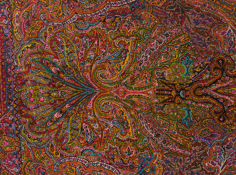 Victorian paisley shawl given to Queen Victoria Victorian paisley shawl given to Queen Victoria